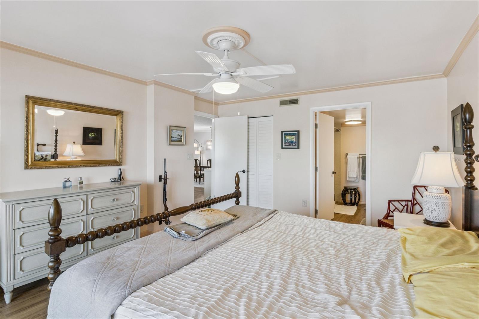 12525 3RD STREET E, #205, Treasure Island, FL 33706