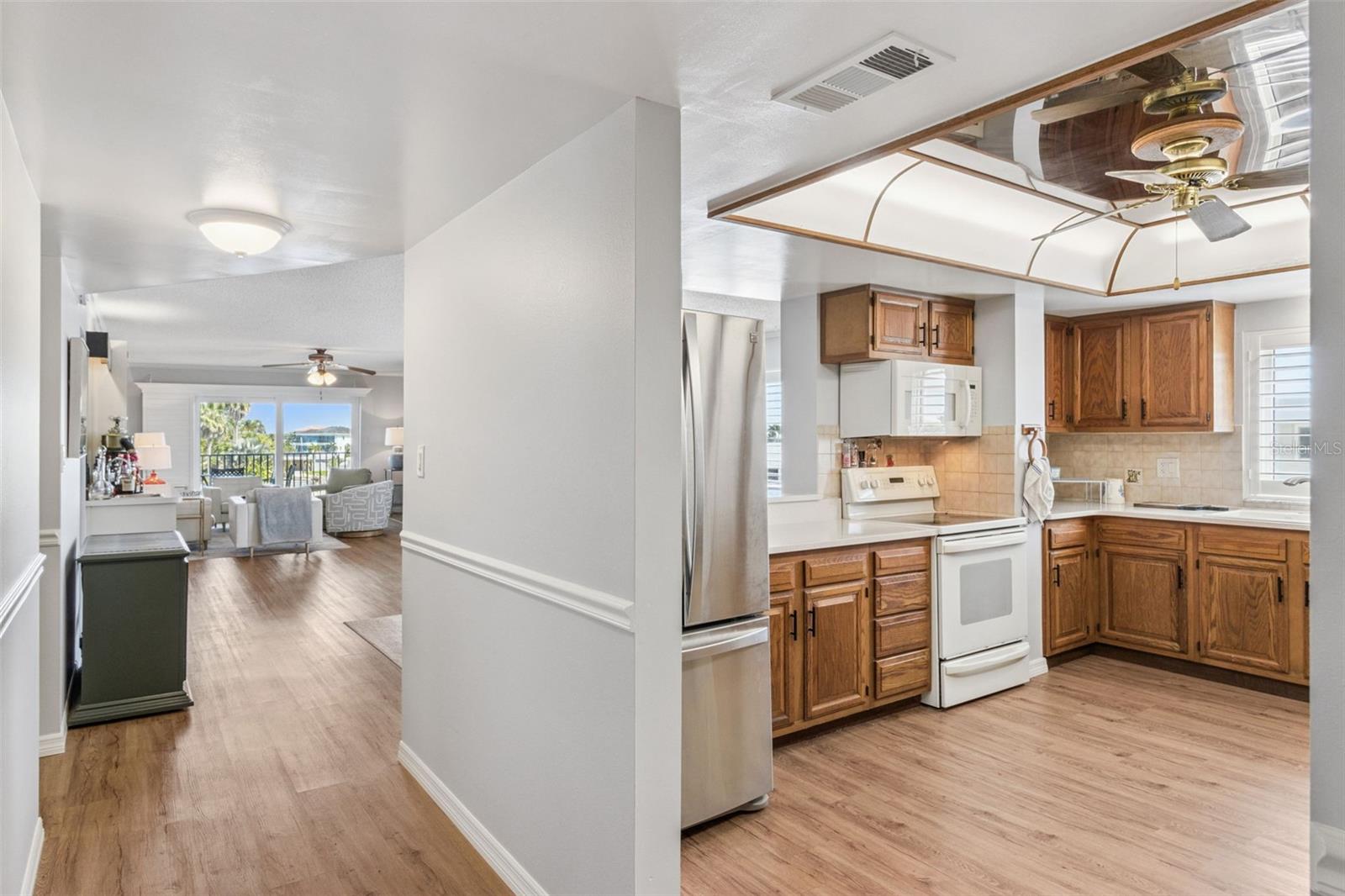 12525 3RD STREET E, #205, Treasure Island, FL 33706