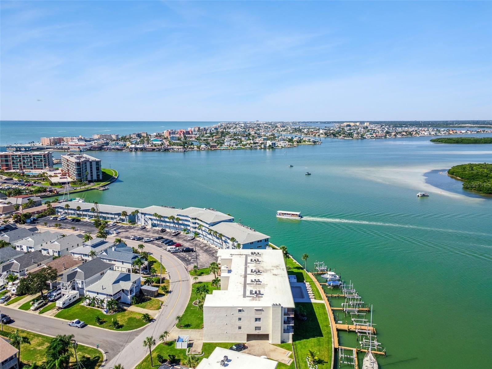 12525 3RD STREET E, #205, Treasure Island, FL 33706