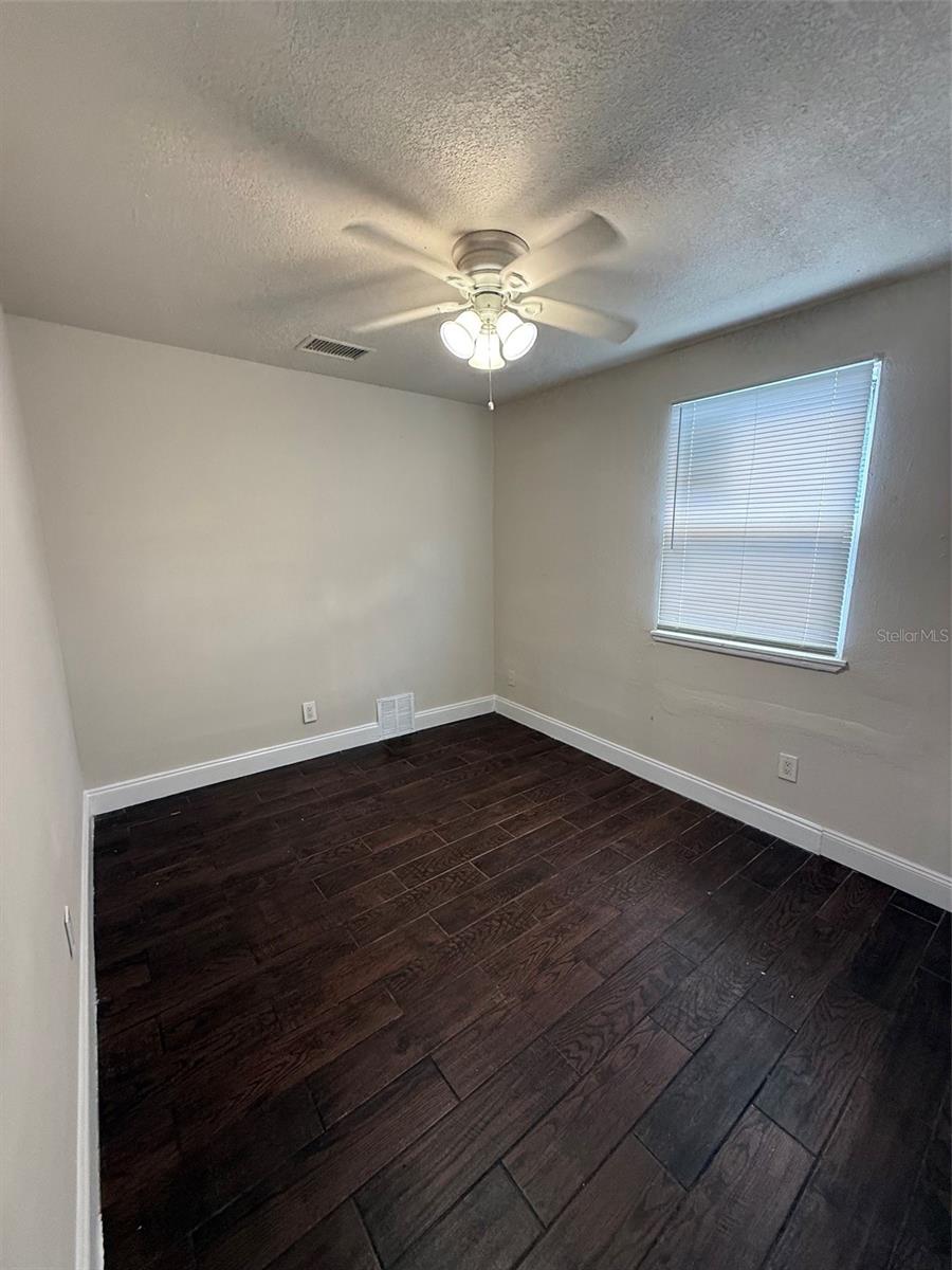 1502 INDIANA AVENUE, St Cloud, FL 34769