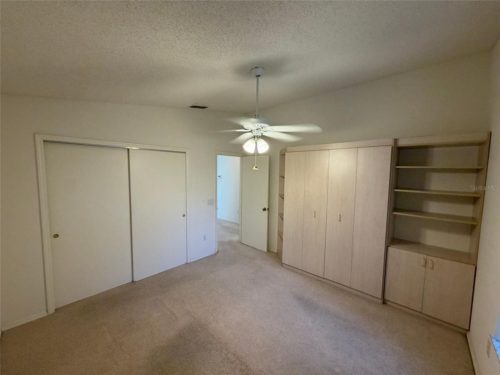 468 HILDALGO DRIVE, The Villages, FL 32159