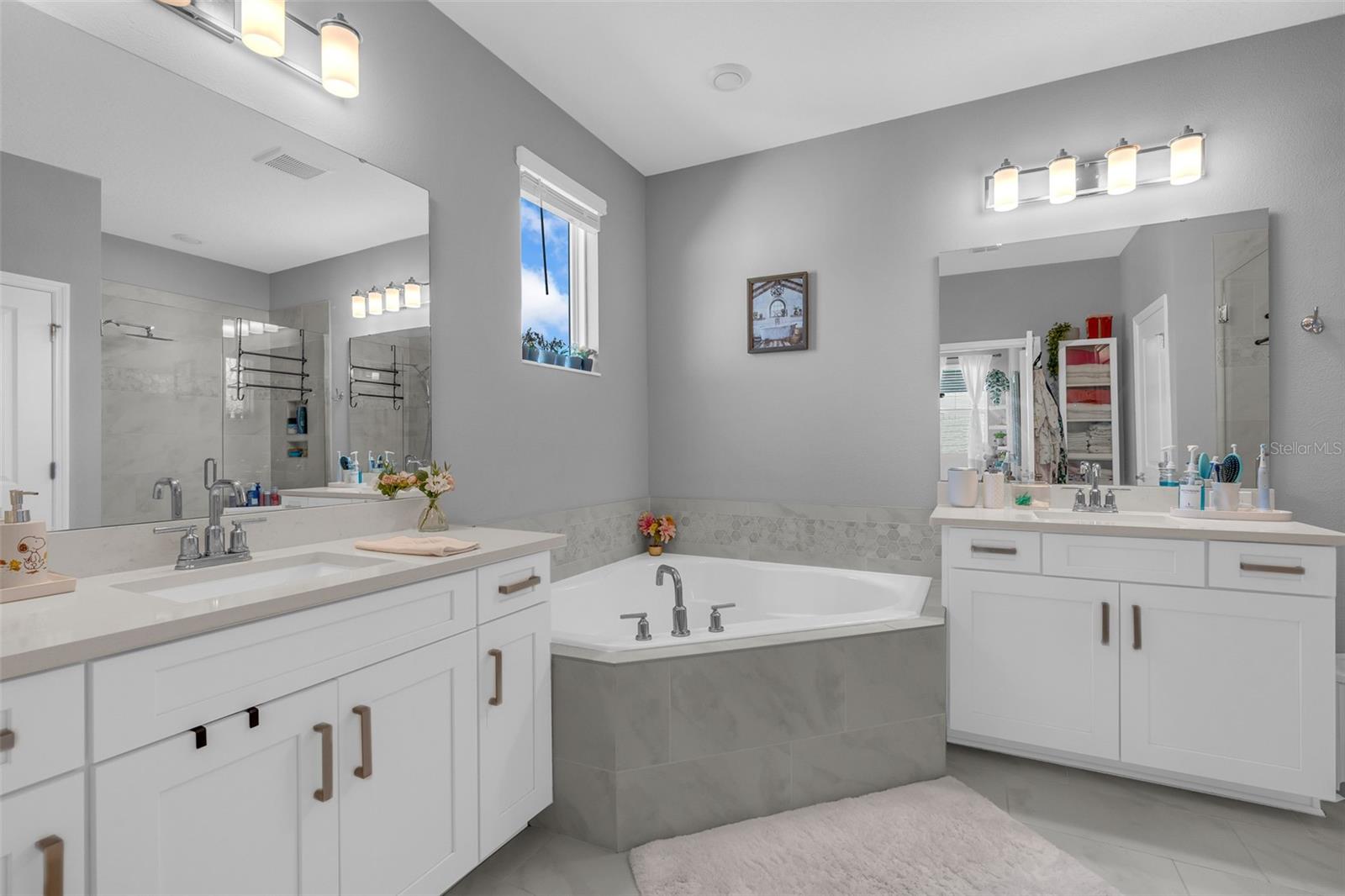 15023 GUAVA BAY DRIVE, Winter Garden, FL 34787
