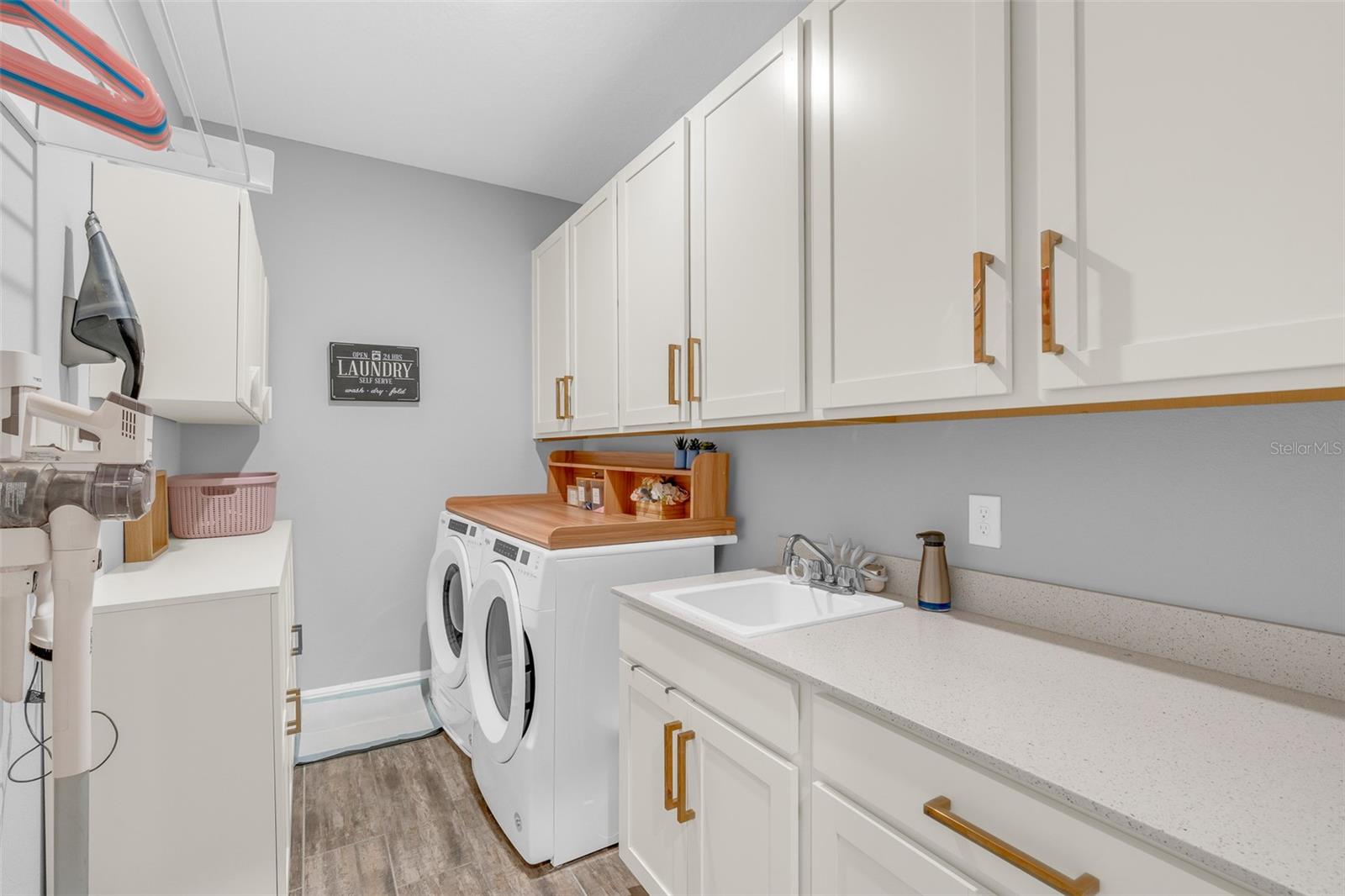 15023 GUAVA BAY DRIVE, Winter Garden, FL 34787