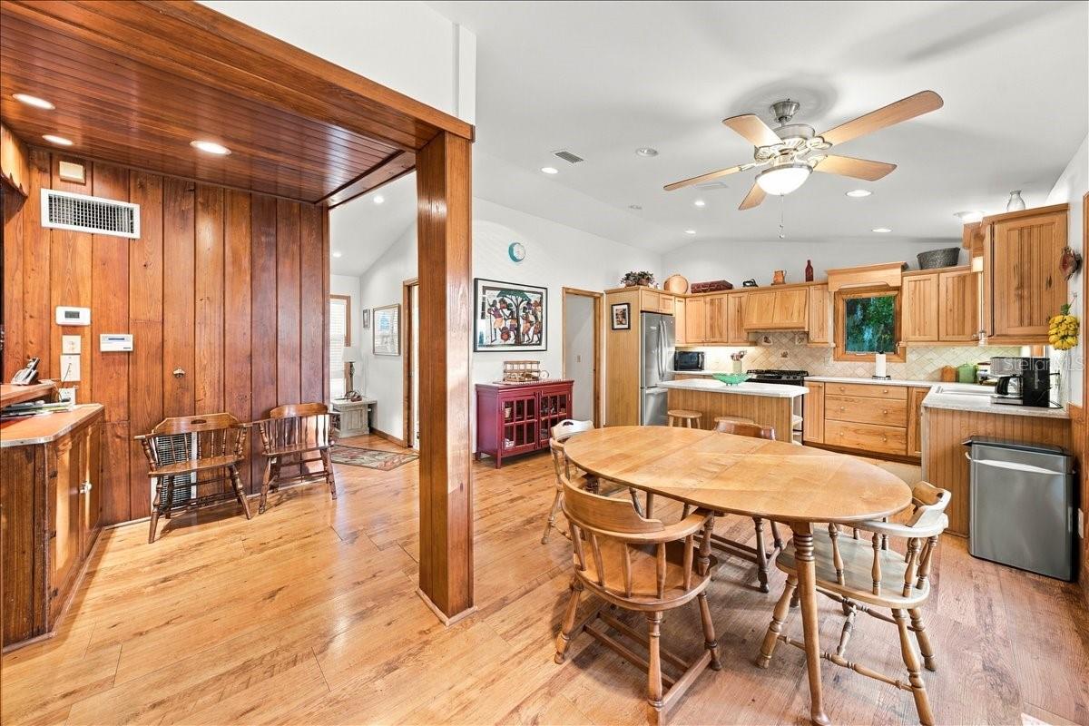 22649 NE 105TH AVENUE ROAD, Fort Mc Coy, FL 32134