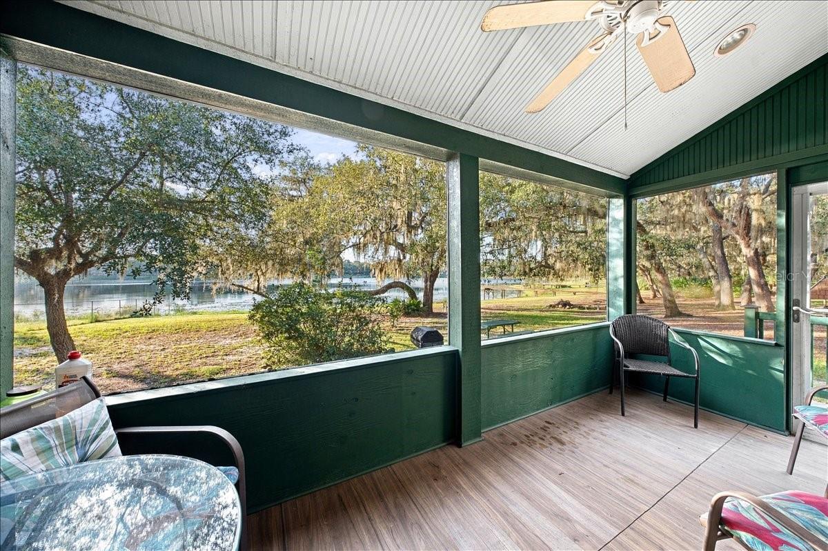 22649 NE 105TH AVENUE ROAD, Fort Mc Coy, FL 32134