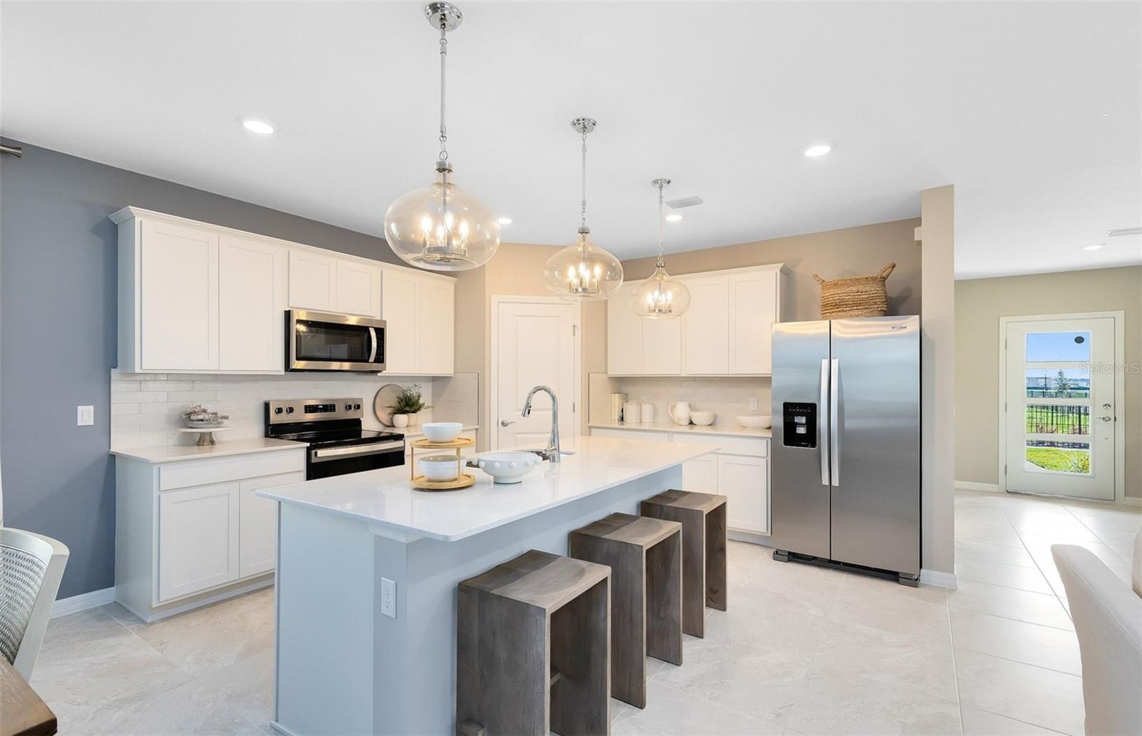 Actual home photo. Colors, finishes, textures and options may appear differently in person due to variations in monitors and viewing devices.