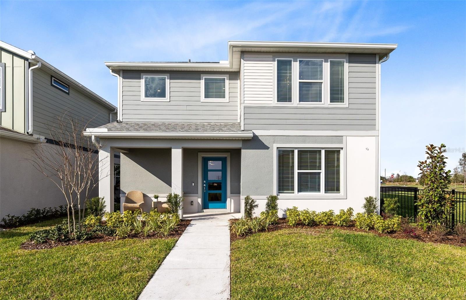 Actual home photo. Colors, finishes, textures and options may appear differently in person due to variations in monitors and viewing devices. Actual home photo. Colors, finishes, textures and options may appear differently in person due to variations in monitors and viewing devices.
