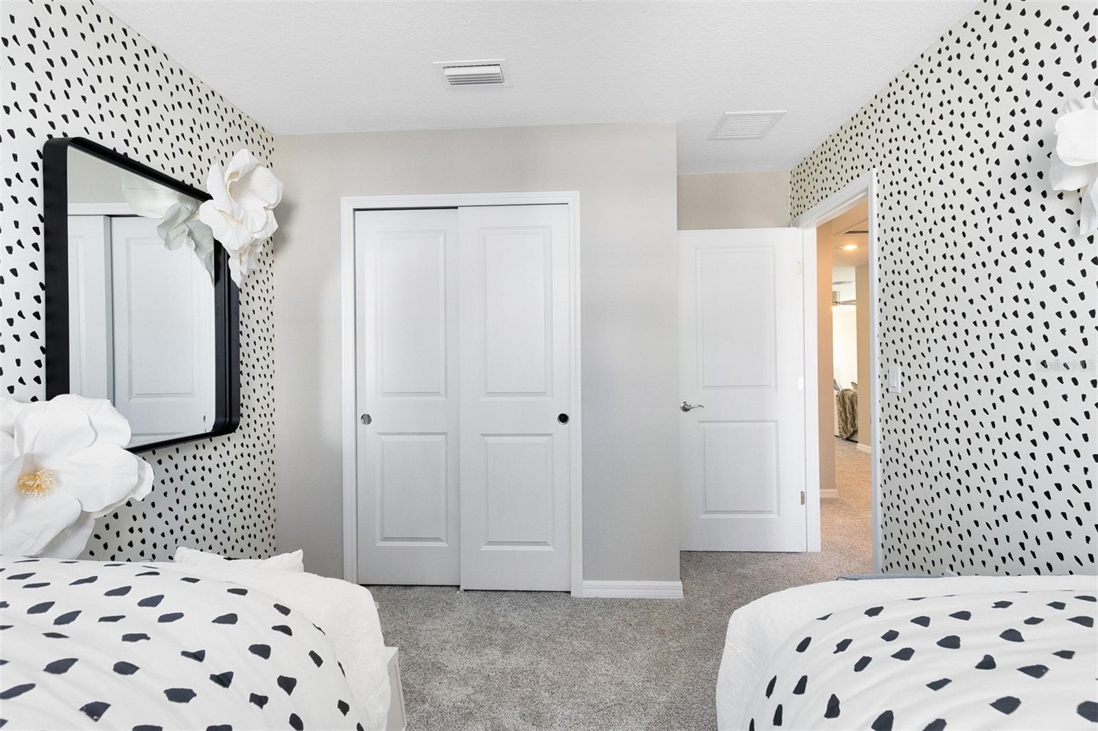 Actual home photo. Colors, finishes, textures and options may appear differently in person due to variations in monitors and viewing devices.