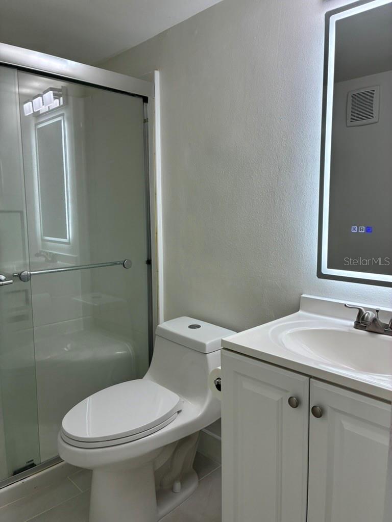 Master shower