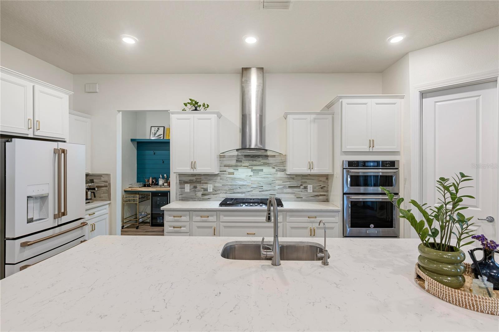 355 PAUL POINT, Lake Mary, FL 32746
