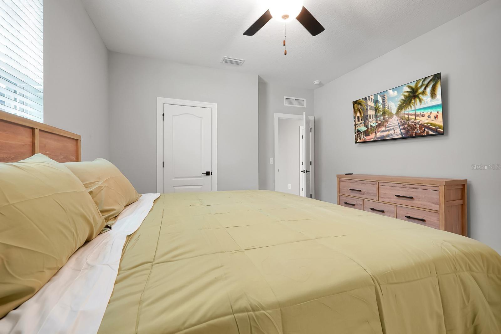 7692 SOMERSWORTH DRIVE, Kissimmee, FL 34747