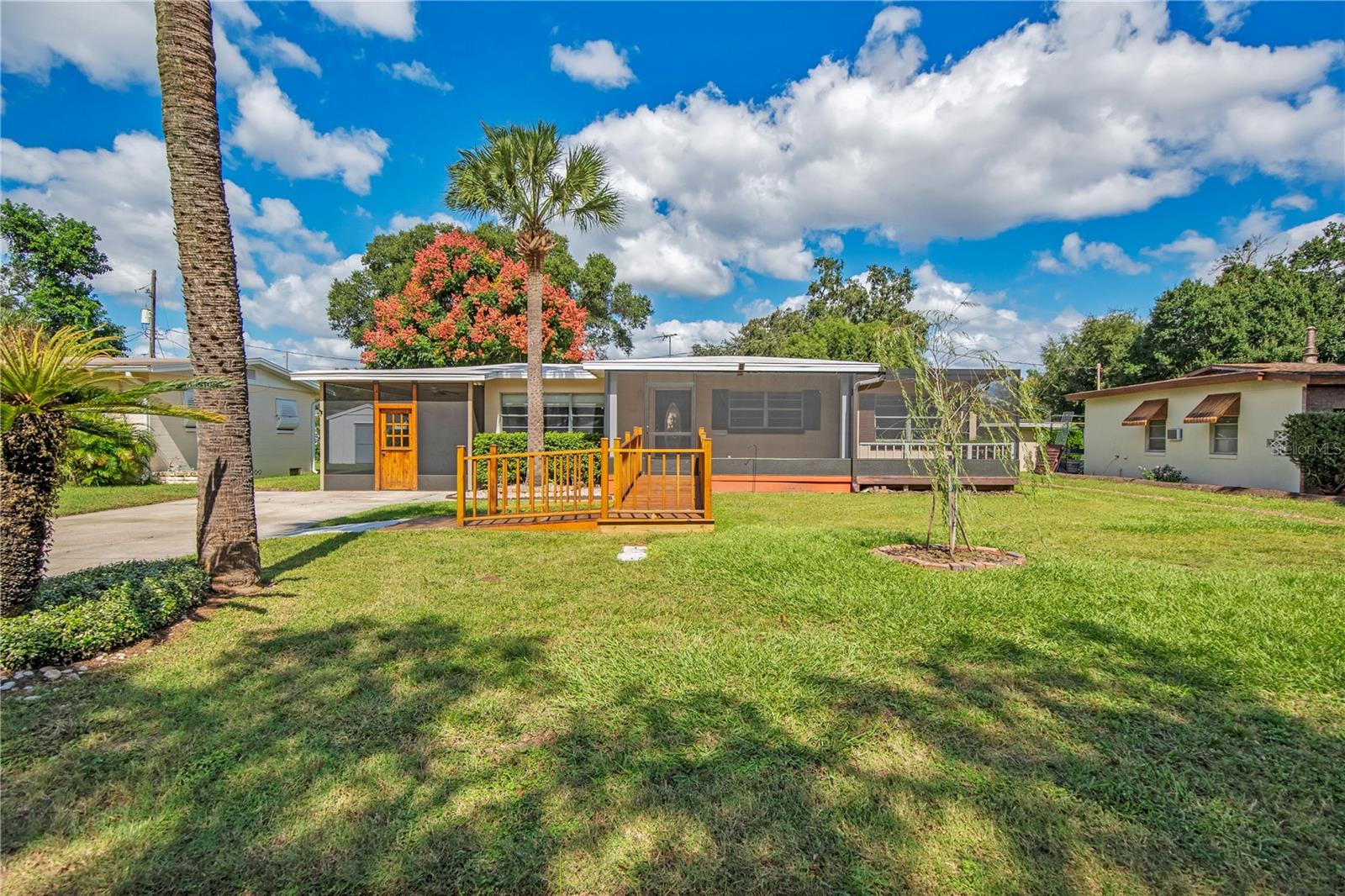 3301 COE AVENUE, Orlando, FL 32806