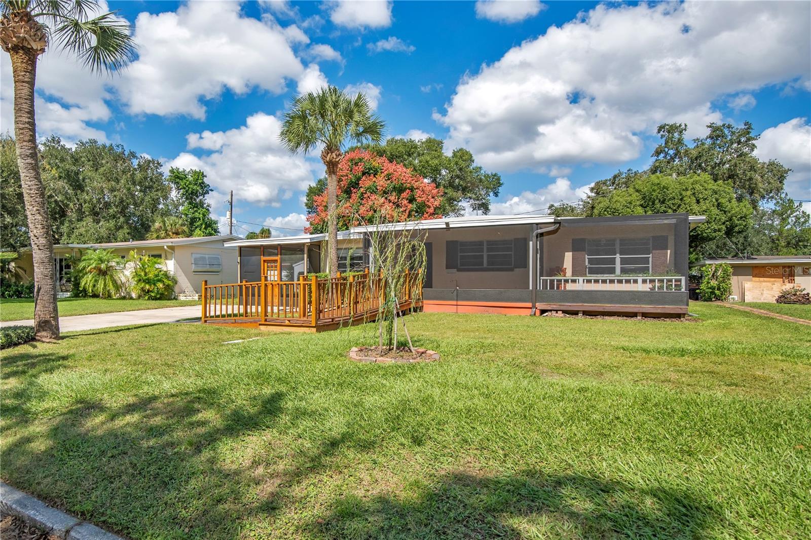 3301 COE AVENUE, Orlando, FL 32806 3301 COE AVENUE, Orlando, FL 32806