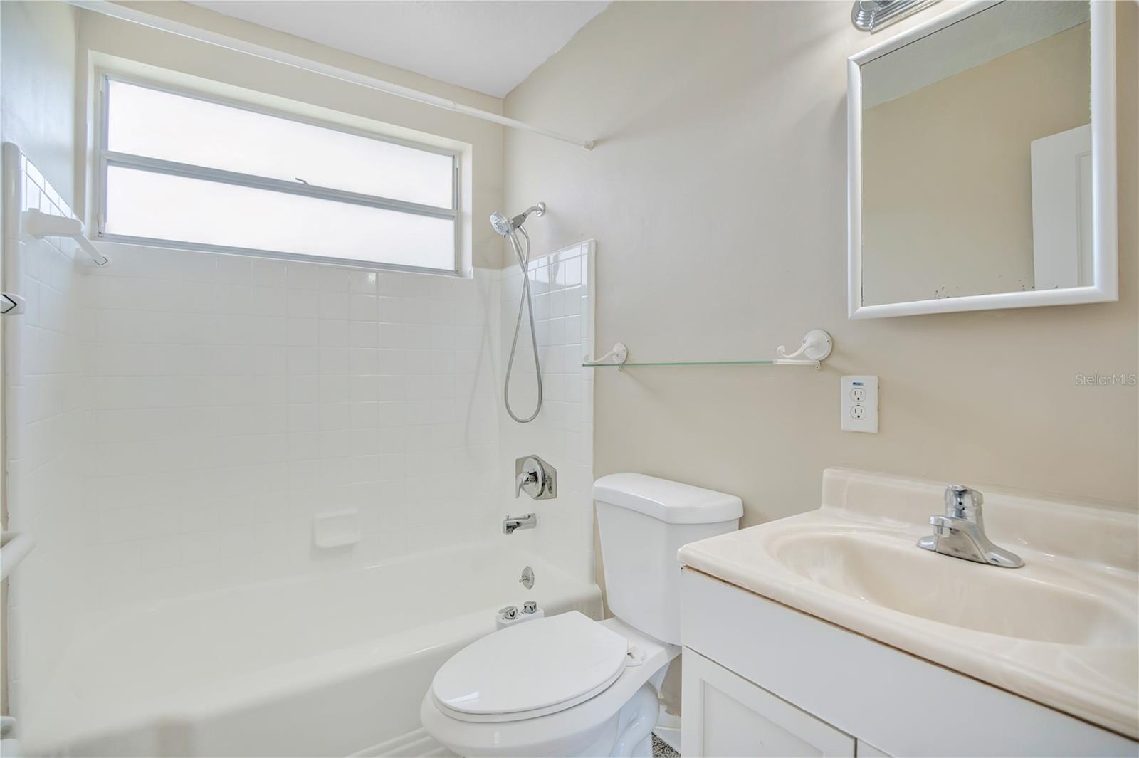 3301 COE AVENUE, Orlando, FL 32806