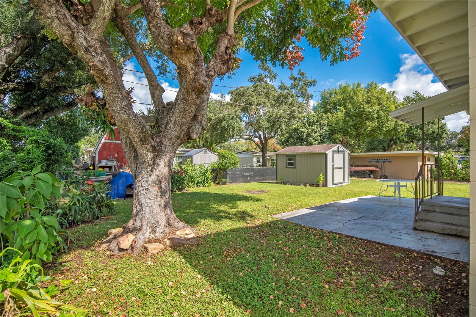 3301 COE AVENUE, Orlando, FL 32806