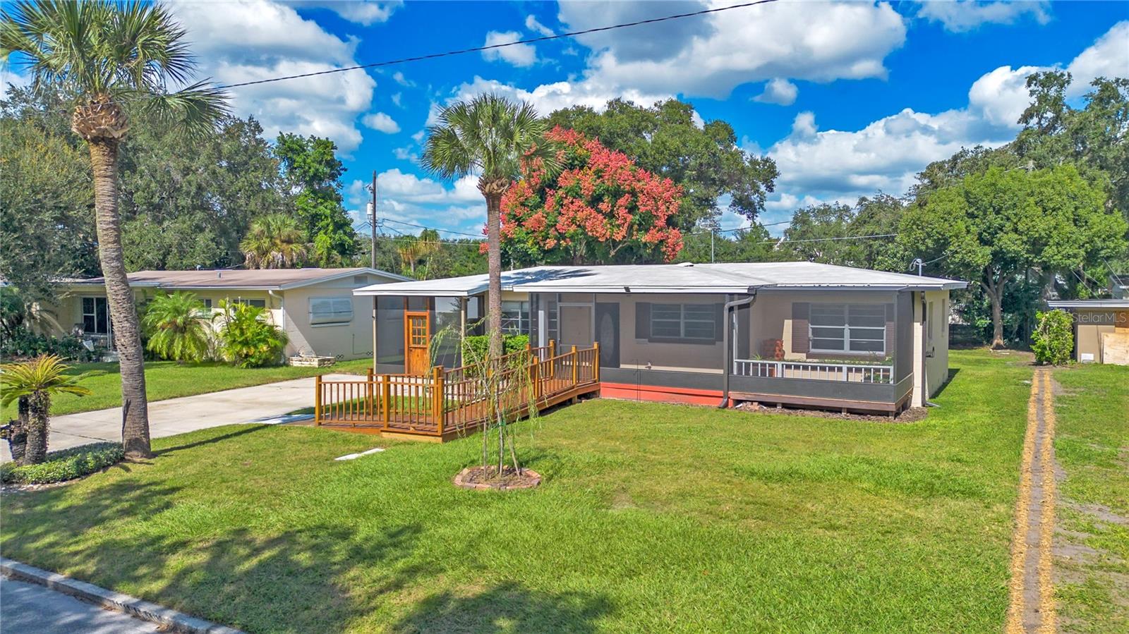 3301 COE AVENUE, Orlando, FL 32806