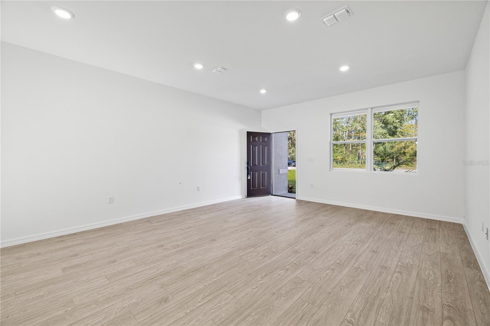 7285 N IRELAND DRIVE, Citrus Springs, FL 34434 7285 N IRELAND DRIVE, Citrus Springs, FL 34434