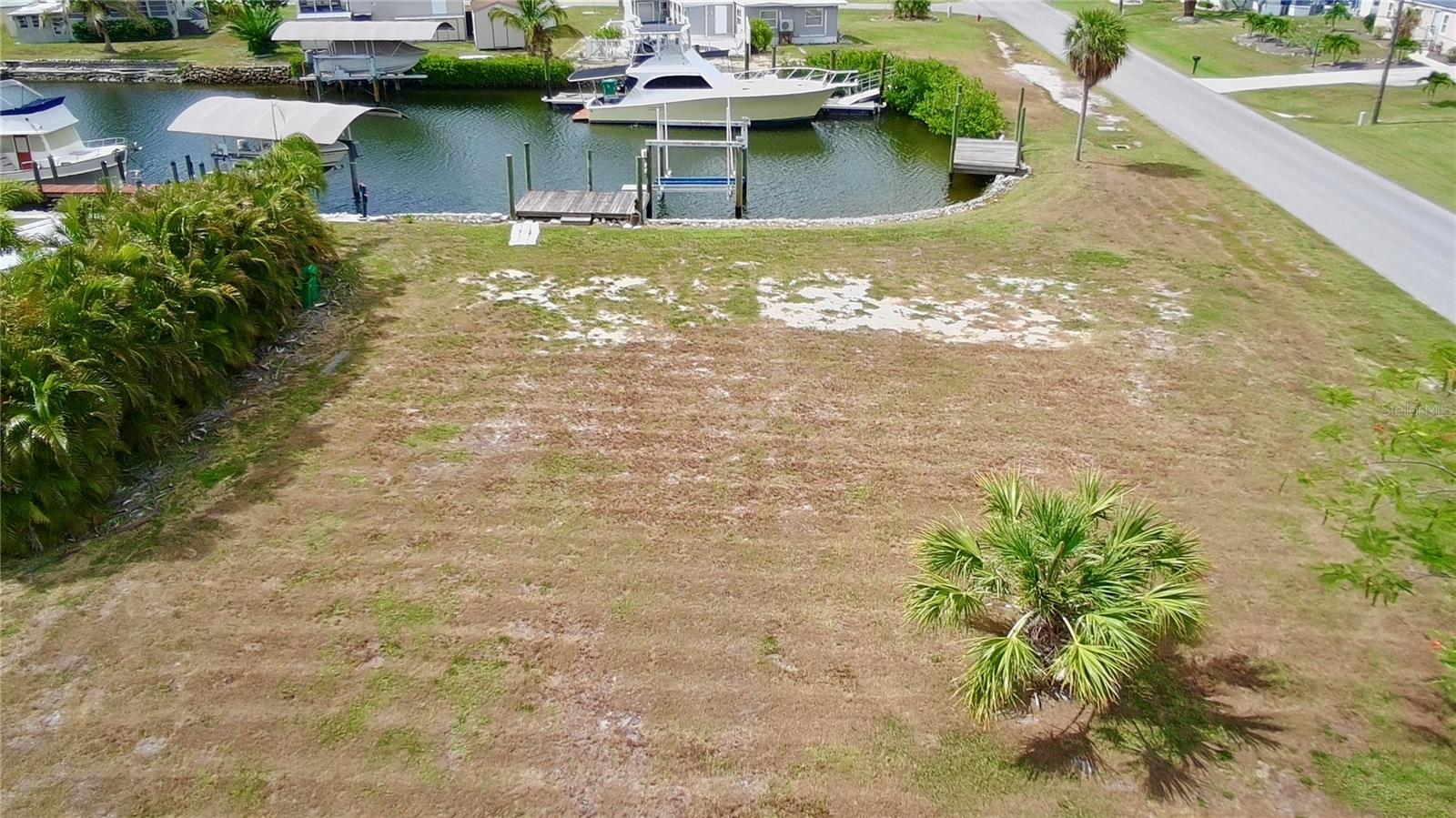 700 HOLLYHILL COURT, Punta Gorda, FL 33950