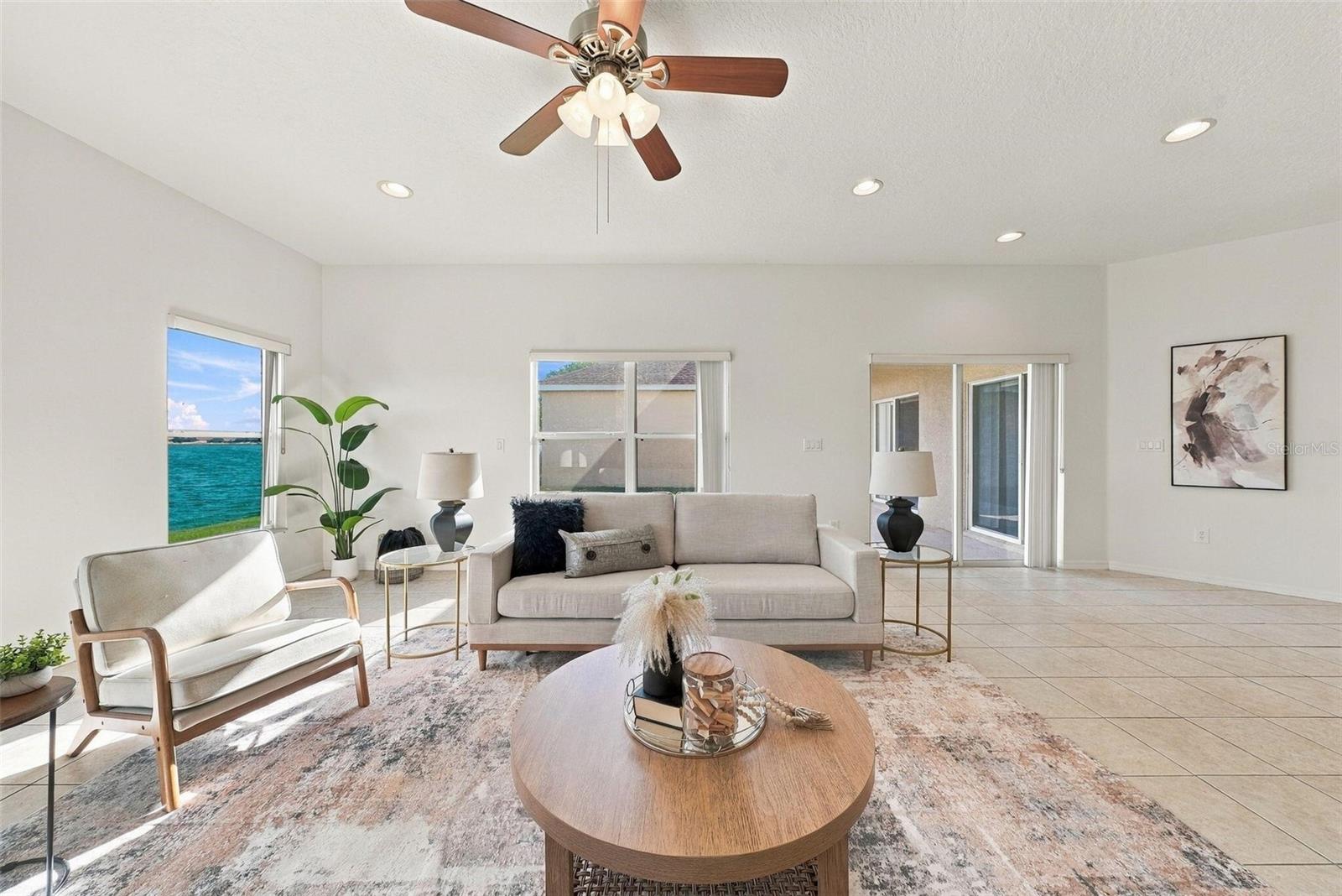1822 MIRA LAGO CIRCLE, Ruskin, FL 33570