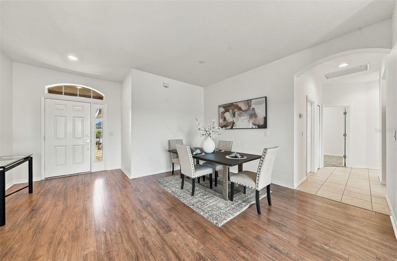 1822 MIRA LAGO CIRCLE, Ruskin, FL 33570