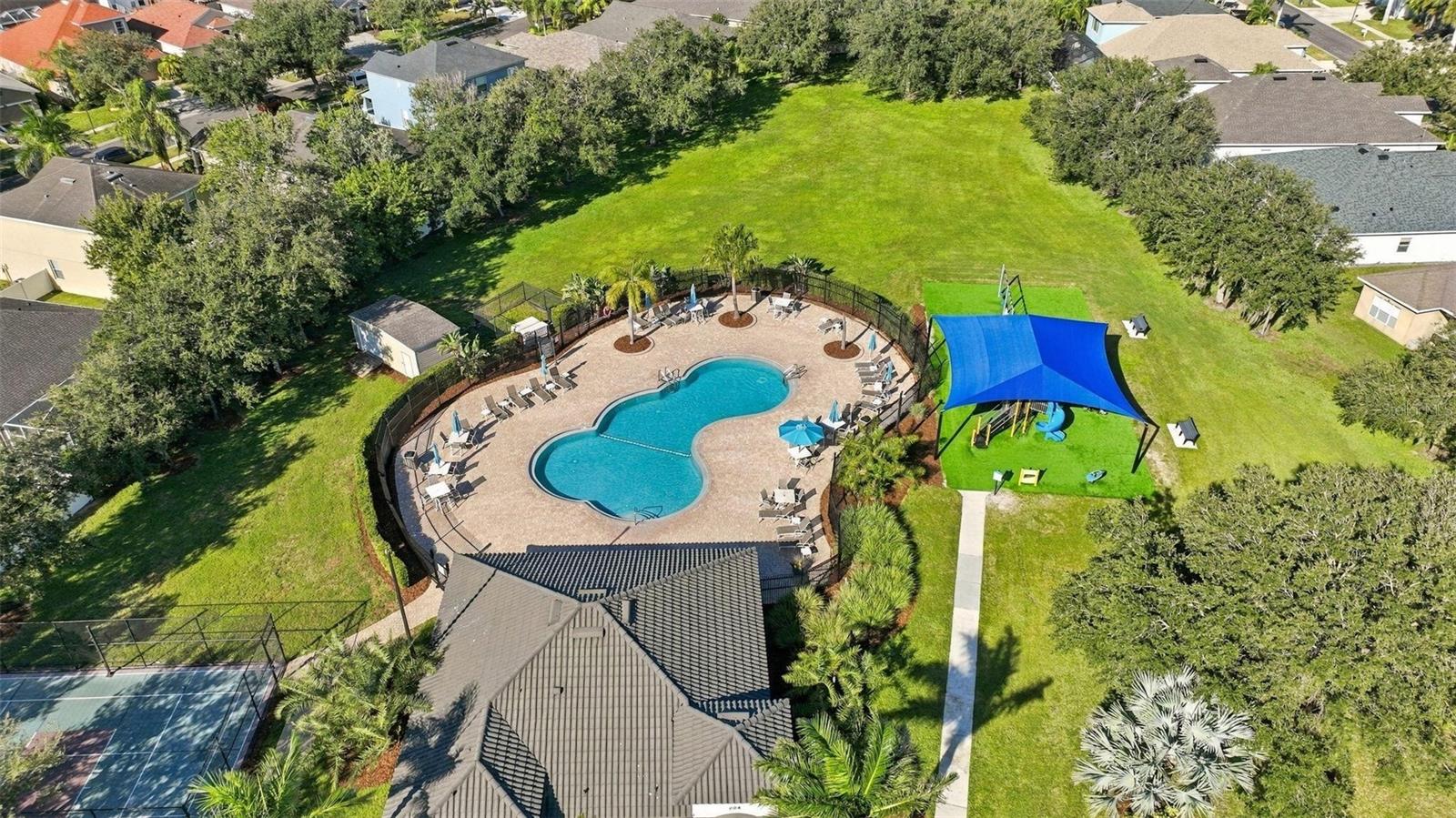 1822 MIRA LAGO CIRCLE, Ruskin, FL 33570
