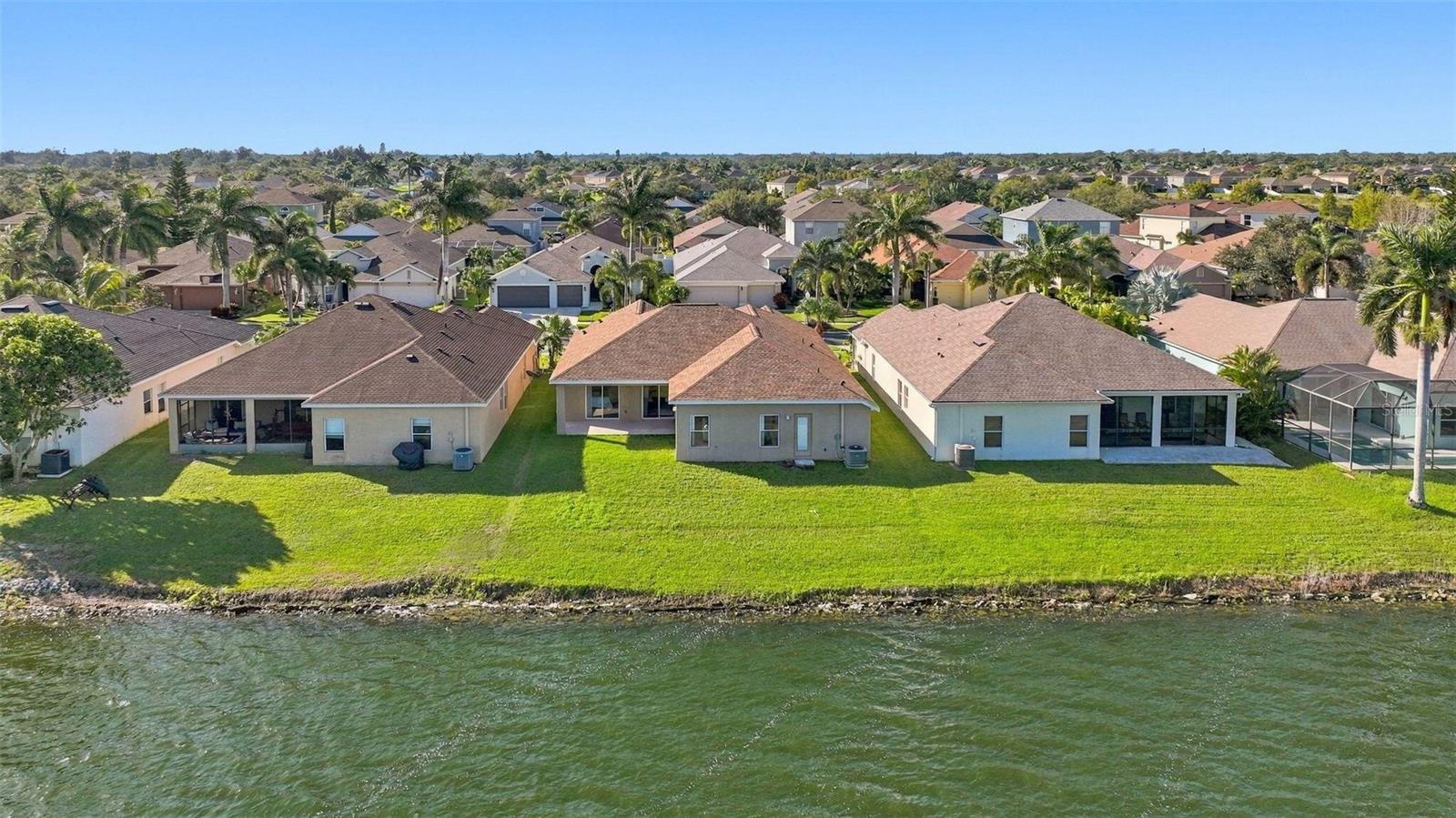1822 MIRA LAGO CIRCLE, Ruskin, FL 33570