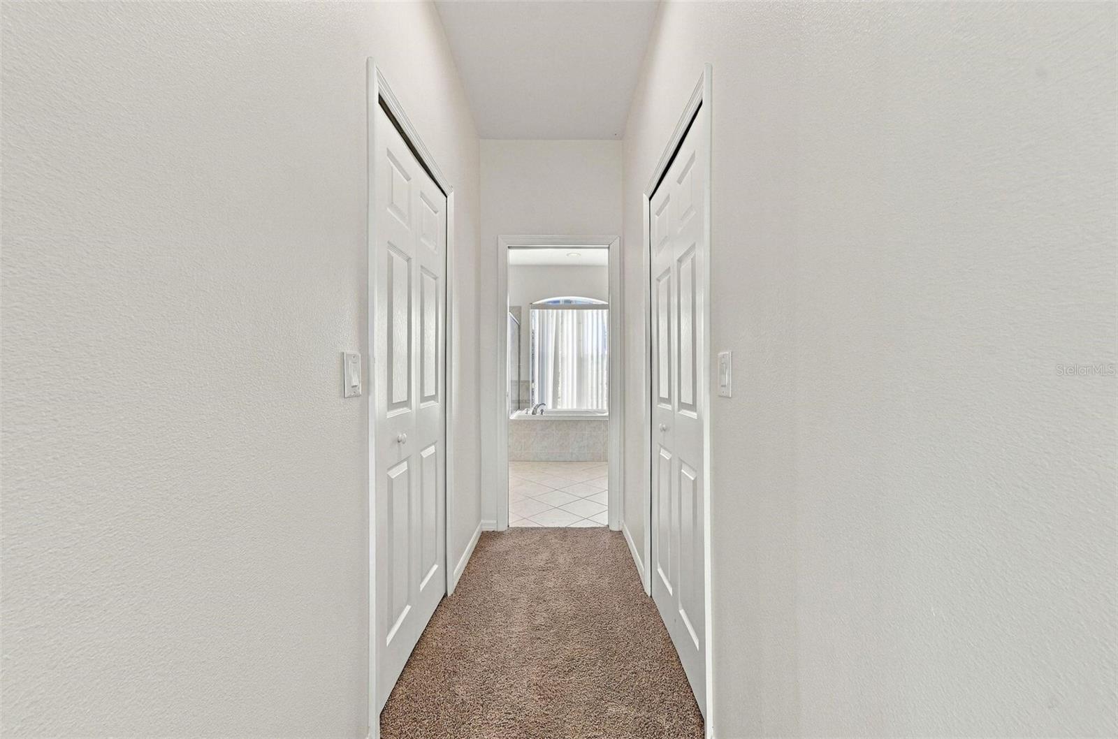 1822 MIRA LAGO CIRCLE, Ruskin, FL 33570