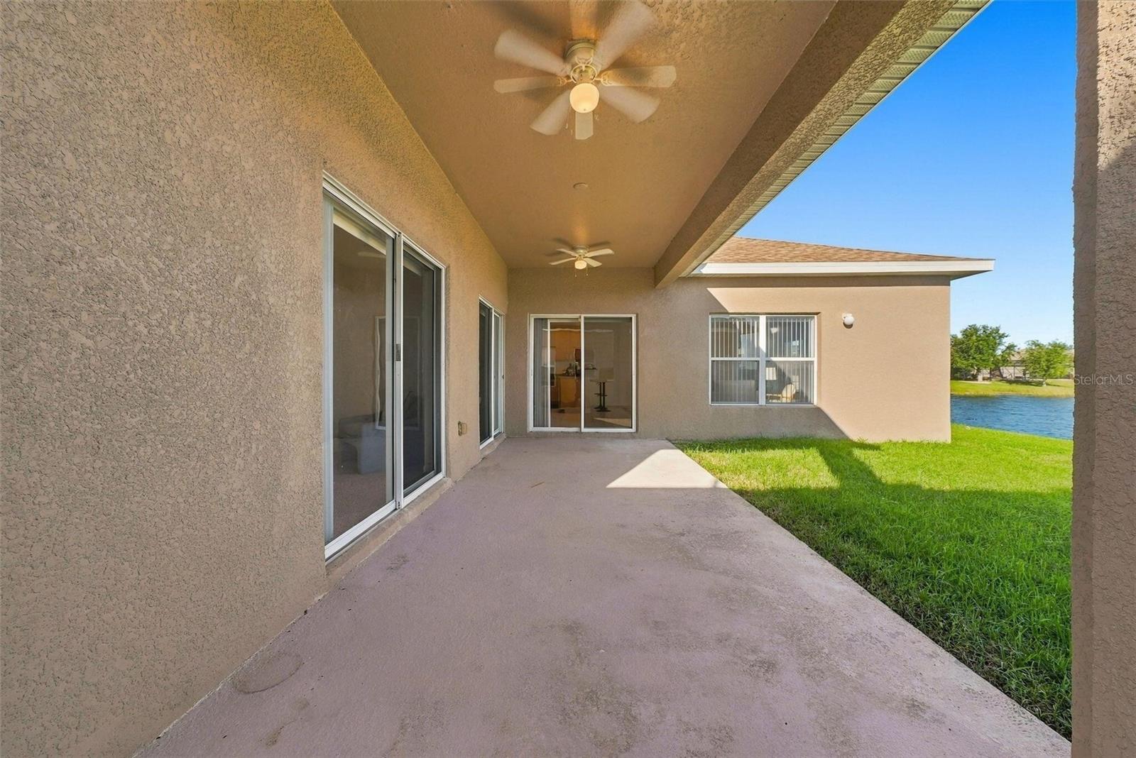 1822 MIRA LAGO CIRCLE, Ruskin, FL 33570
