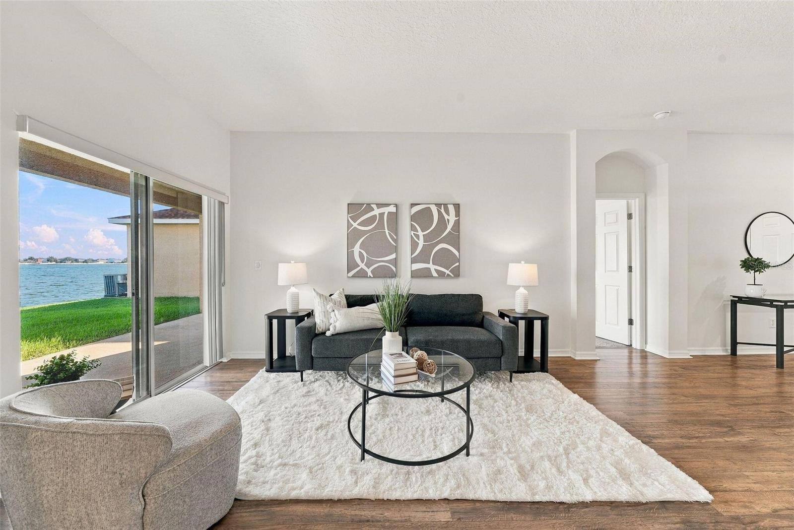 1822 MIRA LAGO CIRCLE, Ruskin, FL 33570