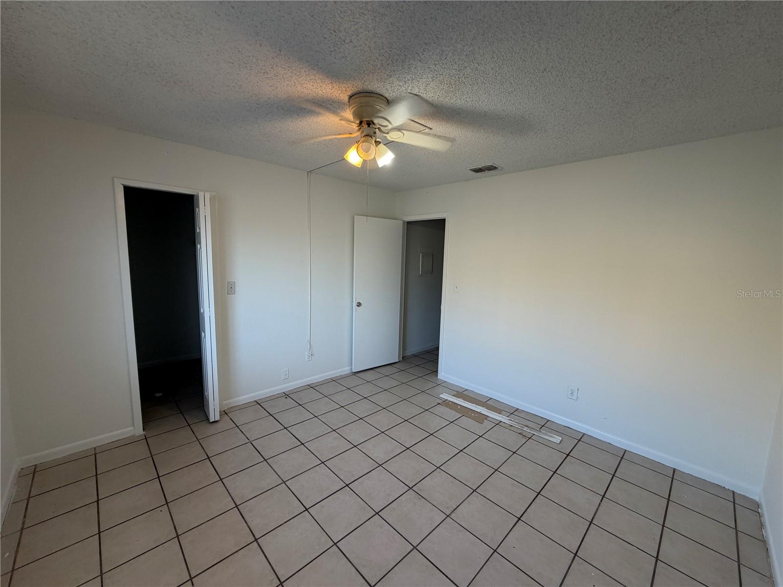 5225 VIA HACIENDA CIRCLE, #B114, Orlando, FL 32839
