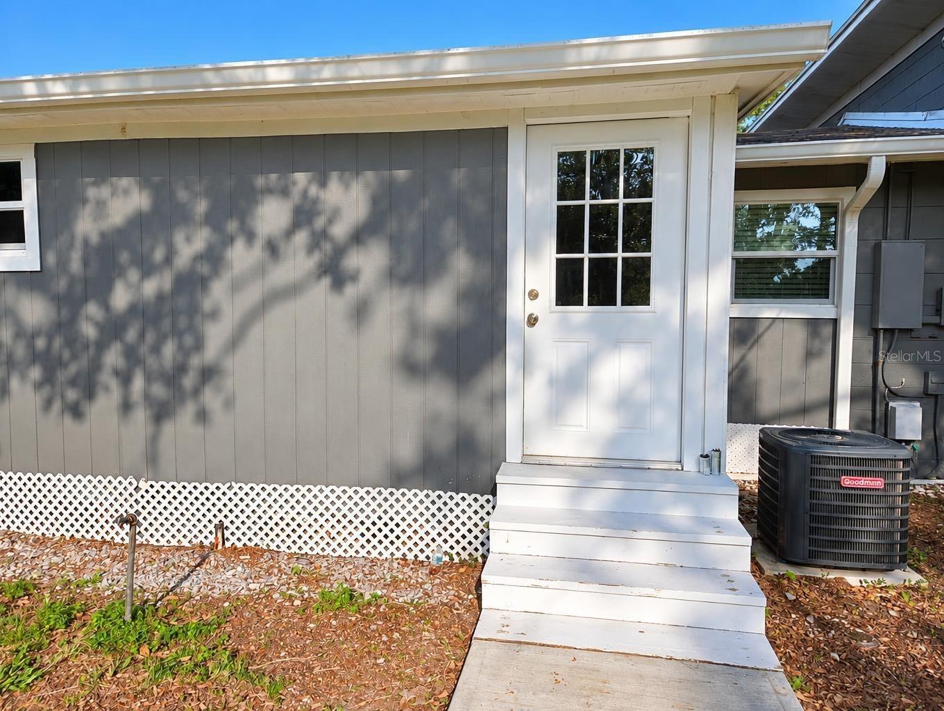 721 FOSTER AVENUE, Winter Garden, FL 34787