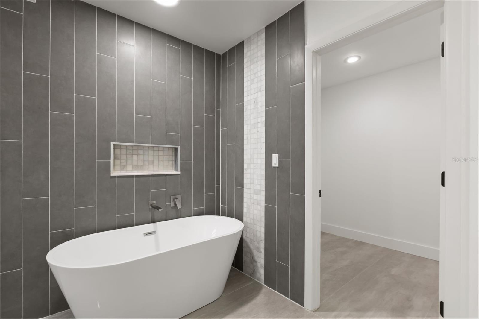 26 BACKSPIN LANE, Orlando, FL 32804