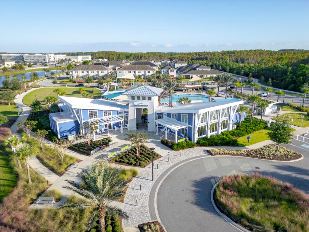 9560 LAUNCH POINT ROAD, Orlando, FL 32832