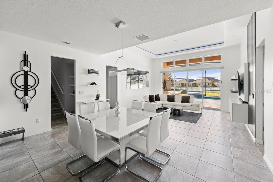 9560 LAUNCH POINT ROAD, Orlando, FL 32832