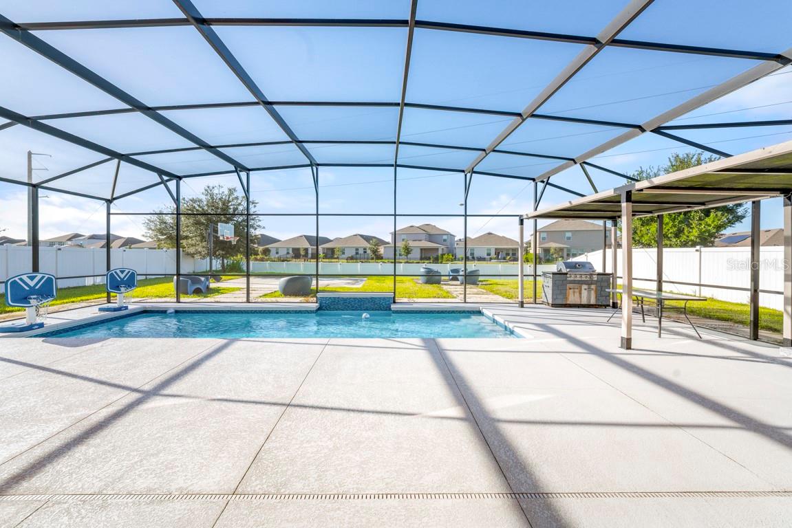 9560 LAUNCH POINT ROAD, Orlando, FL 32832