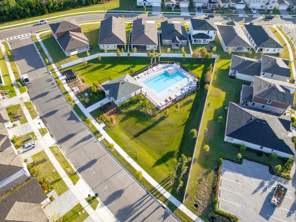 9560 LAUNCH POINT ROAD, Orlando, FL 32832