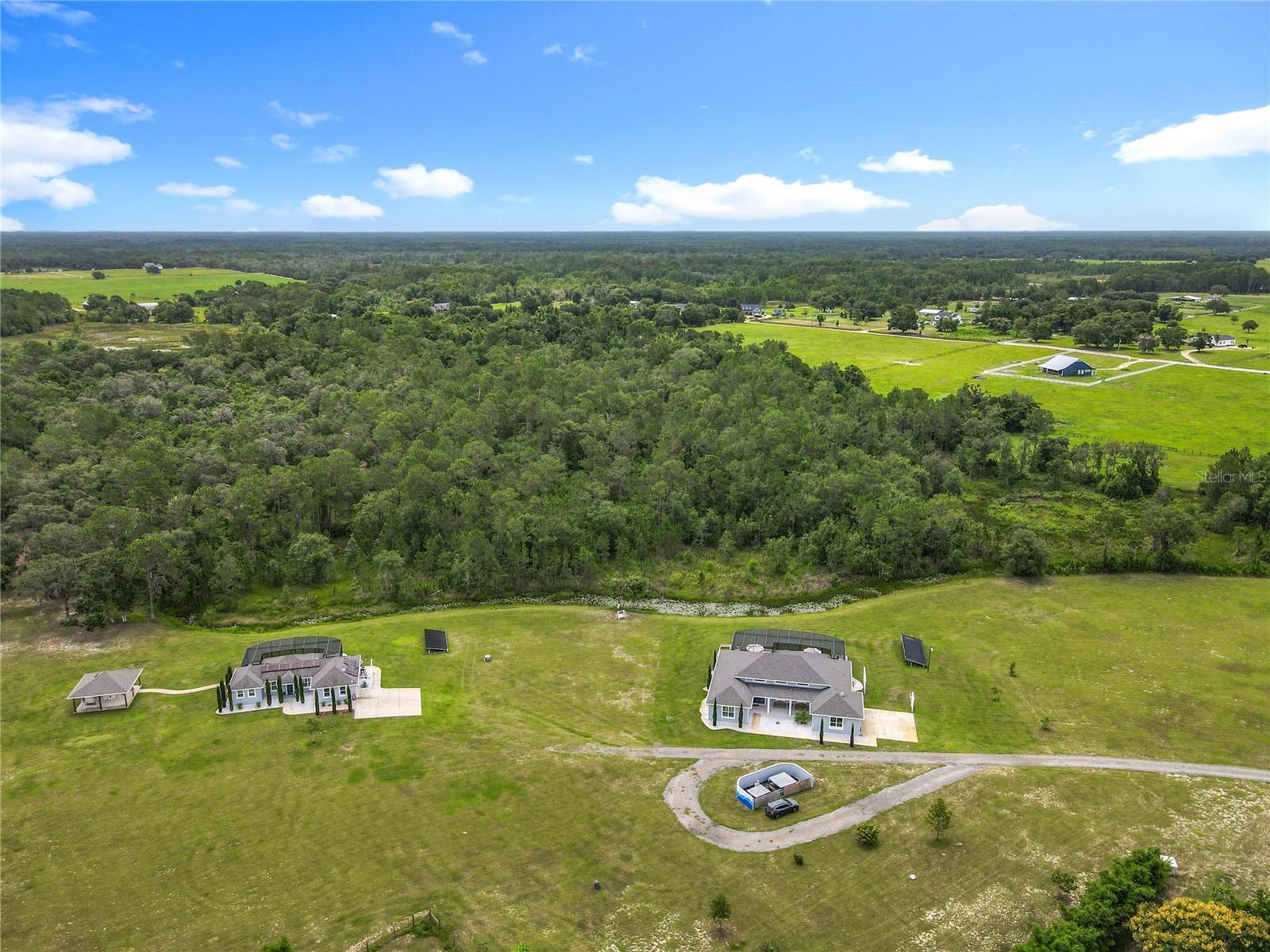 10220 BAY LAKE ROAD, Groveland, FL 34736