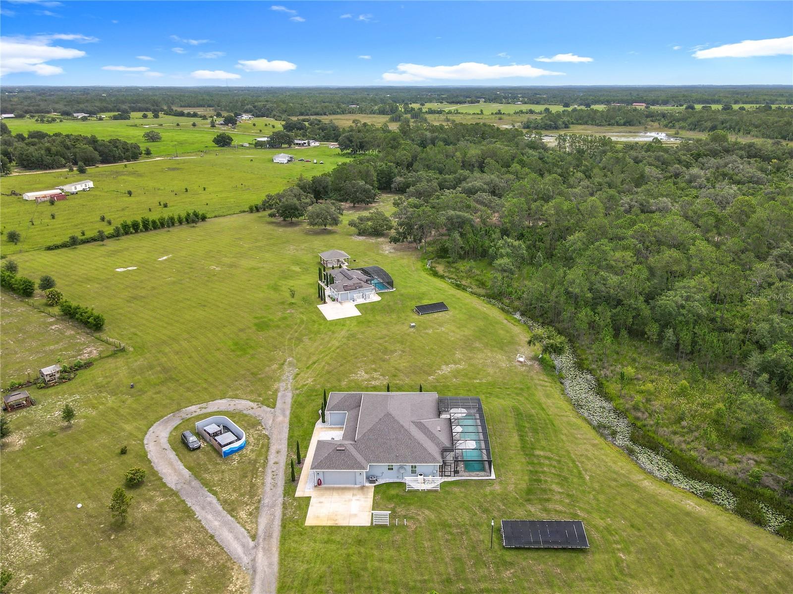 10220 BAY LAKE ROAD, Groveland, FL 34736