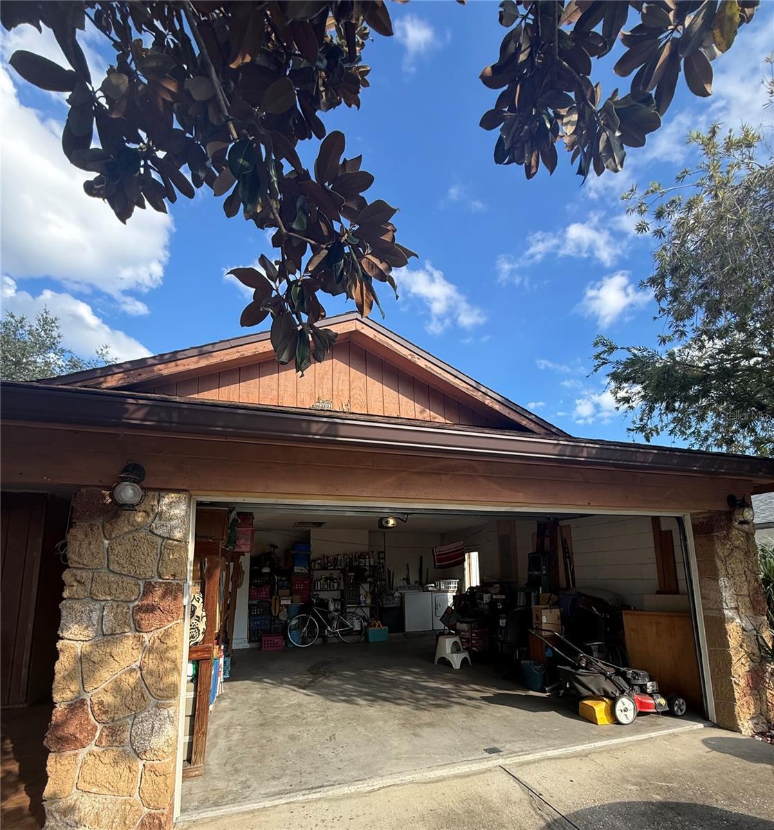 805 SUWANNEE DRIVE, Apopka, FL 32703
