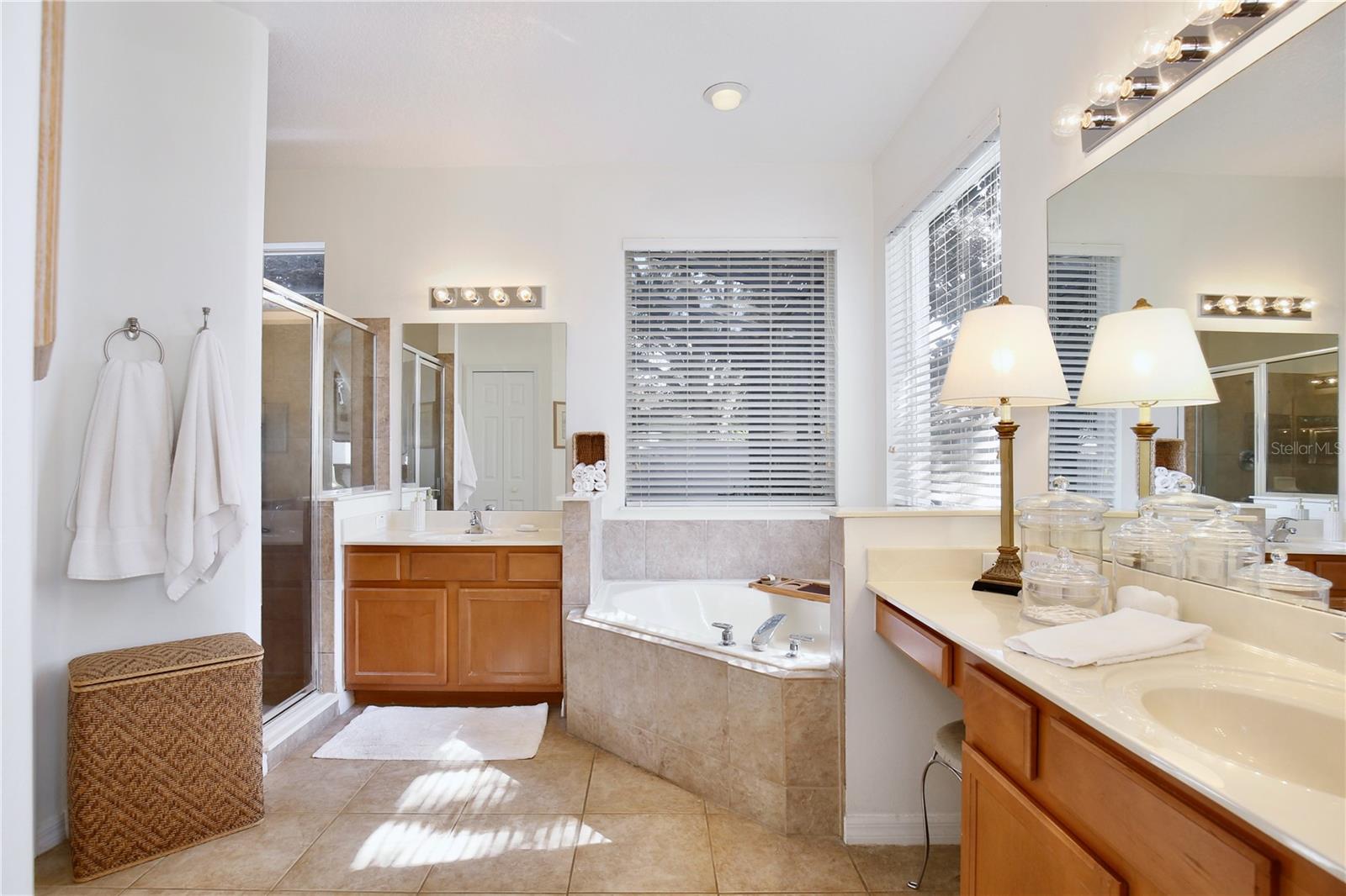 5021 CARILLON LANE, Windermere, FL 34786