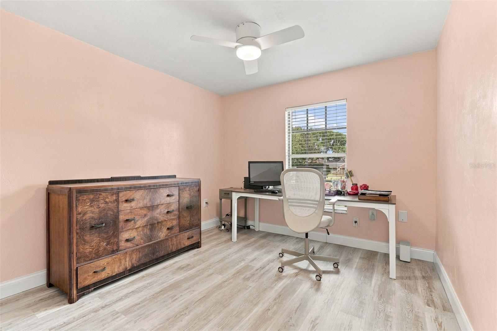 2460 E CROOKED LAKE CLUB BOULEVARD, Eustis, FL 32726