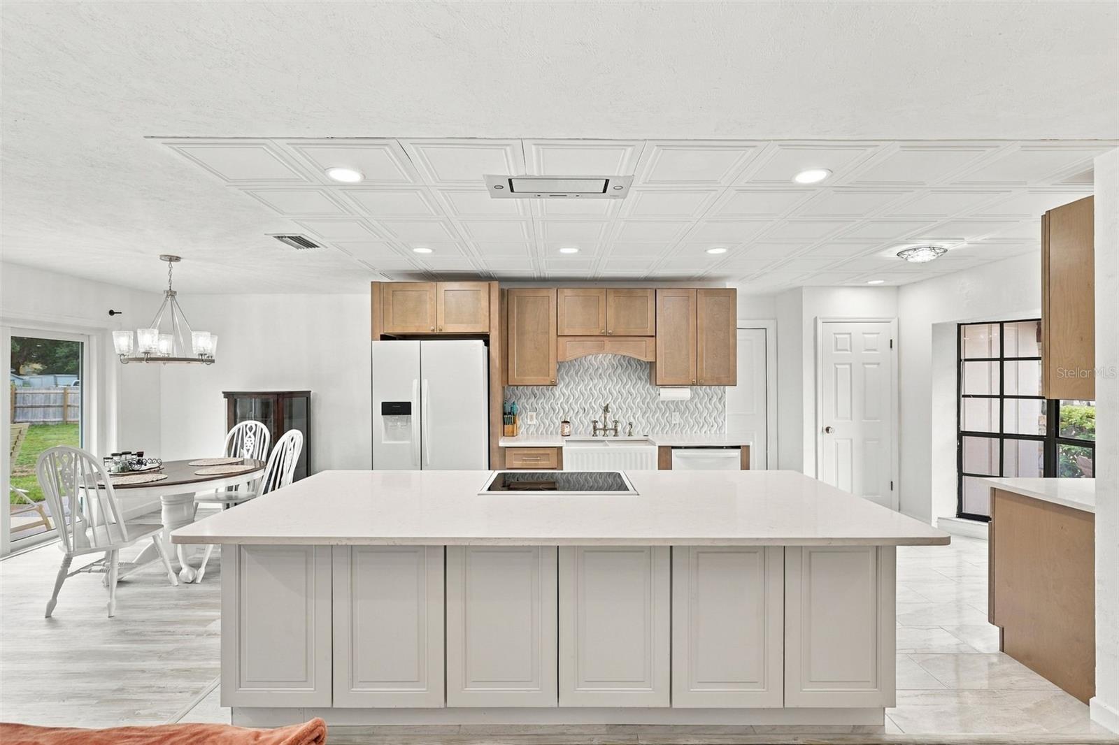 2460 E CROOKED LAKE CLUB BOULEVARD, Eustis, FL 32726