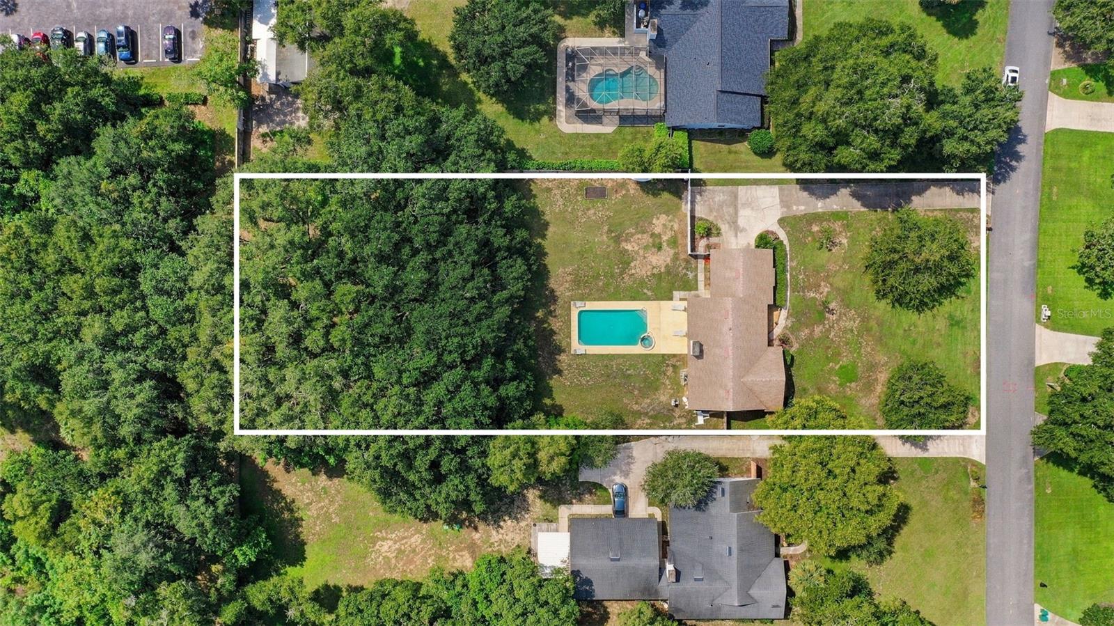 2460 E CROOKED LAKE CLUB BOULEVARD, Eustis, FL 32726