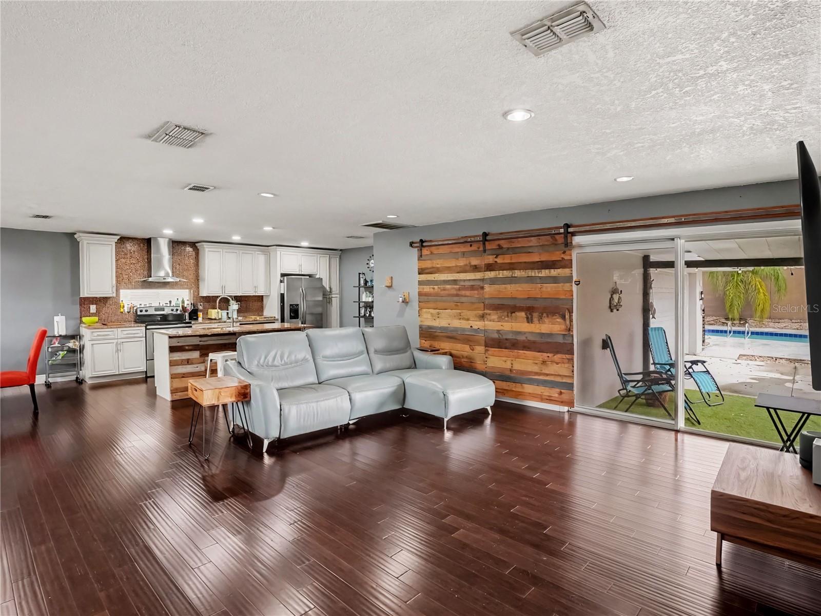 5111 DARDEN AVENUE, Belle Isle, FL 32812