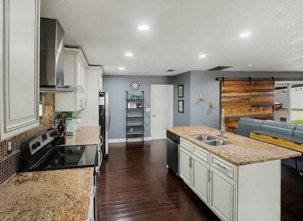 5111 DARDEN AVENUE, Belle Isle, FL 32812