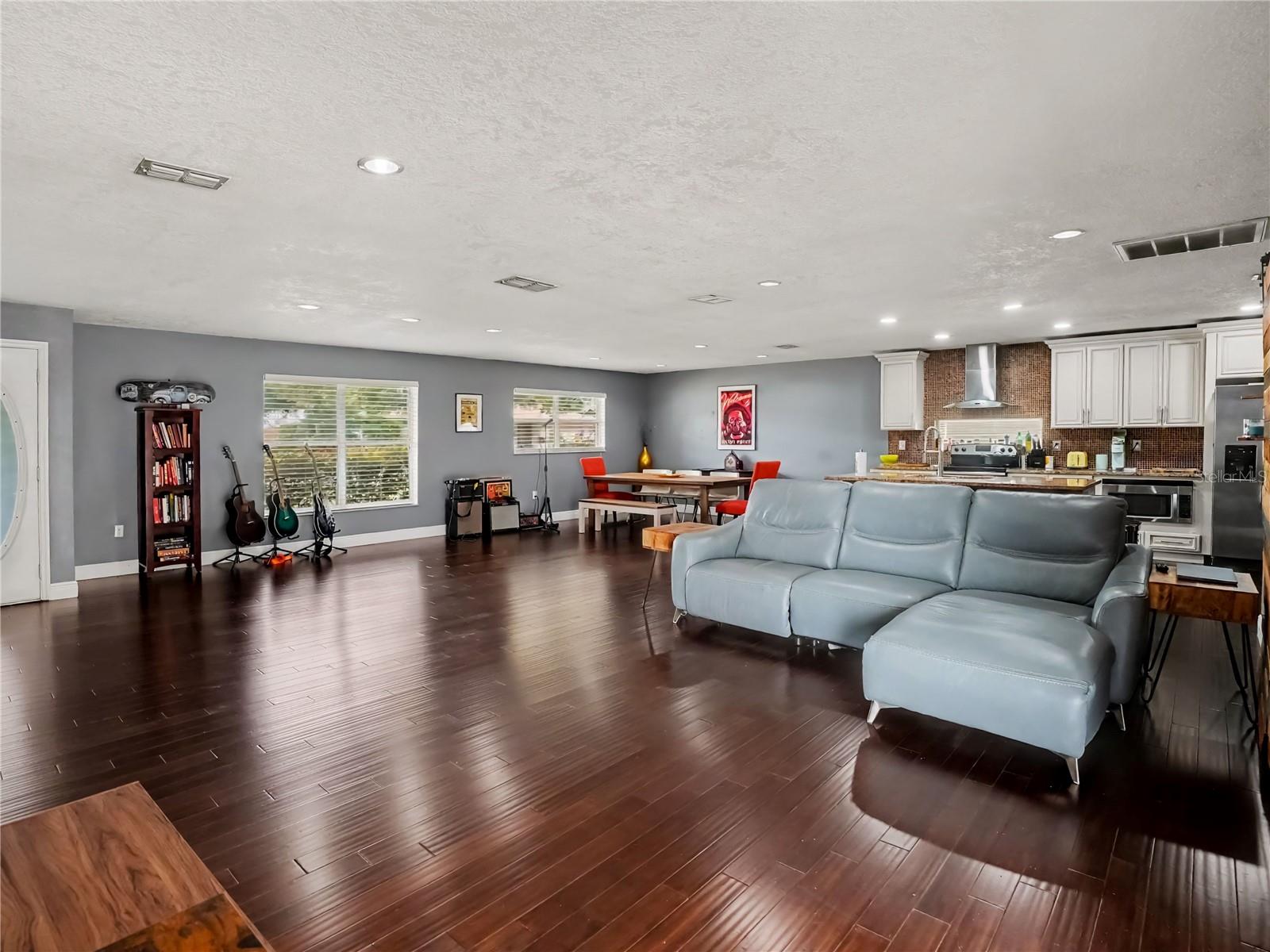 5111 DARDEN AVENUE, Belle Isle, FL 32812