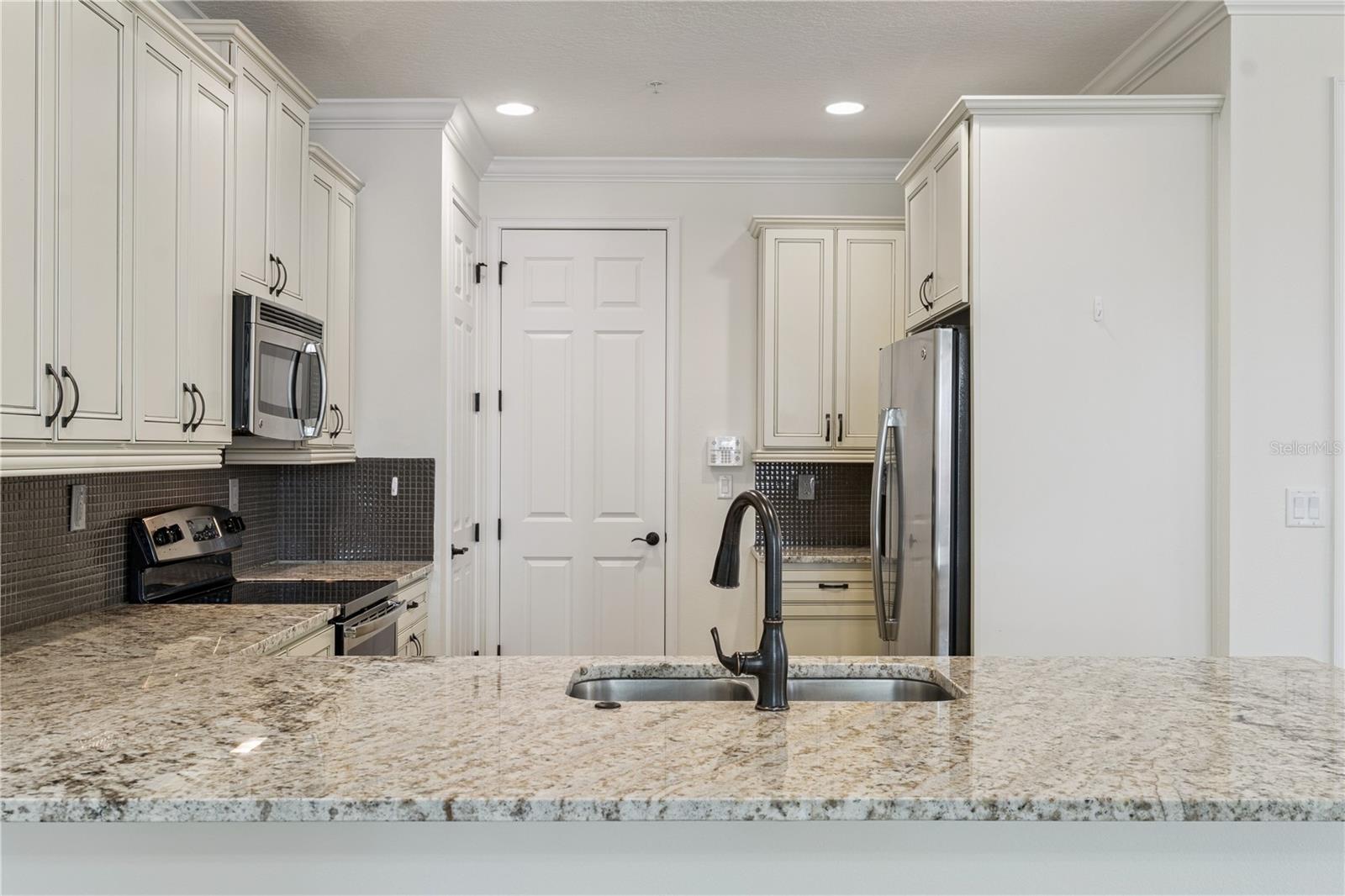 1886 PIEDMONT PLACE, Lake Mary, FL 32746