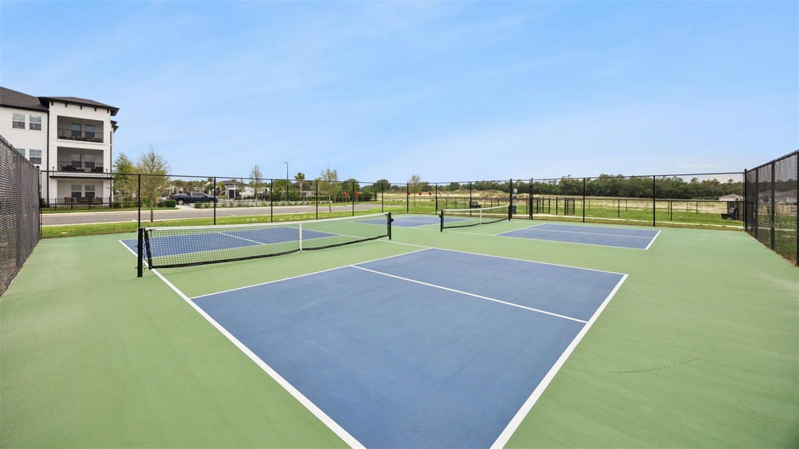 5039 MARSHELDER STREET, Apopka, FL 32712