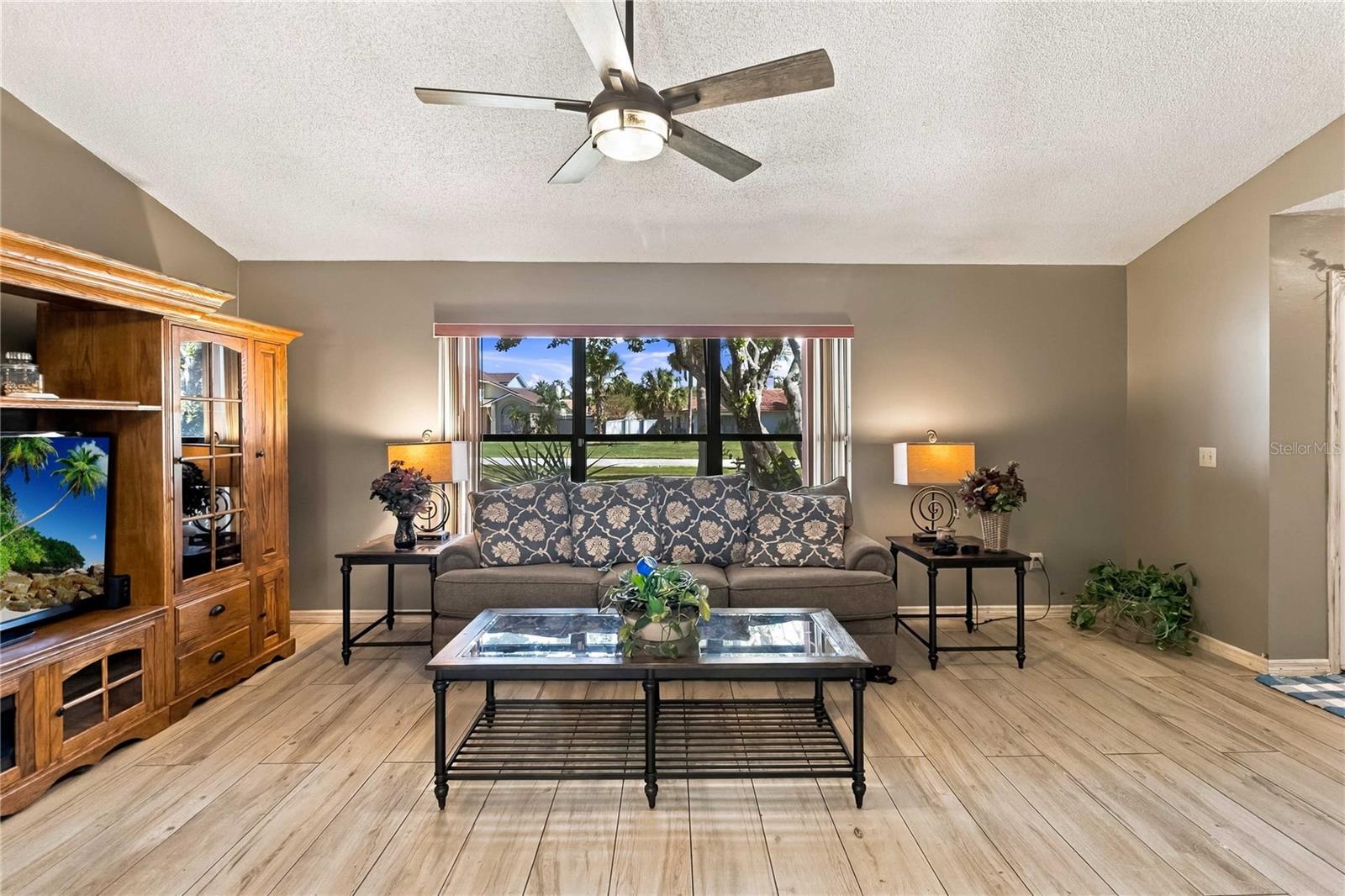 2490 ALBANY DRIVE, Kissimmee, FL 34758 2490 ALBANY DRIVE, Kissimmee, FL 34758