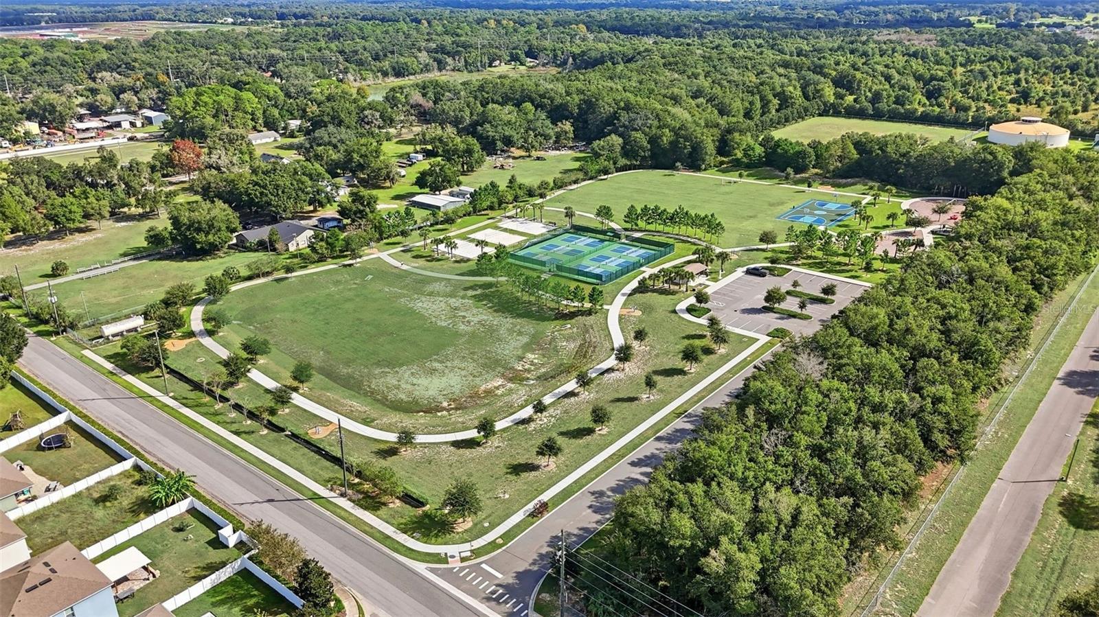 3313 WOLF RUN ROAD, Mount Dora, FL 32757